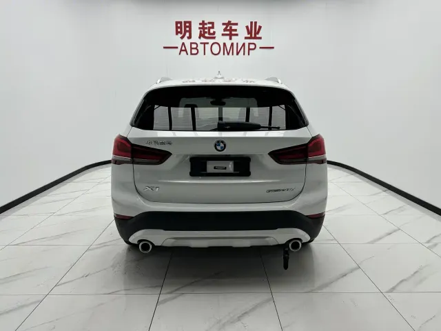 BMW X1 — Фото автомобиля 10