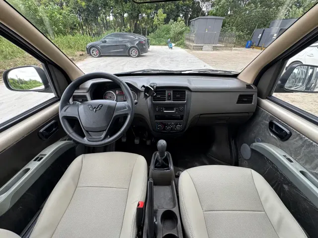 Wuling Rongguang S — Фото автомобиля 6