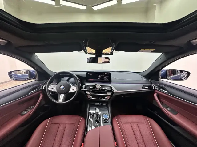 BMW 5 Series — Фото автомобиля 16