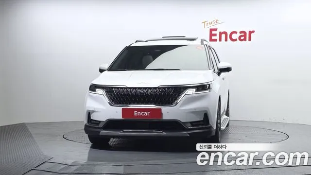 Kia Canival Carnival 4 поколение Дизель 9 мест Signature — Фото автомобиля 3