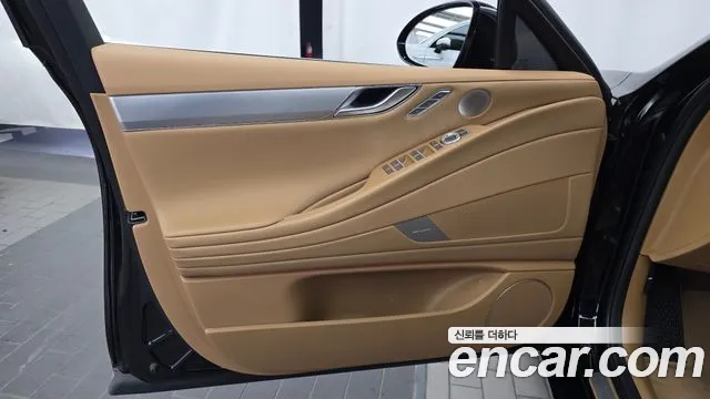 Genesis G80 RG3 — Фото автомобиля 13