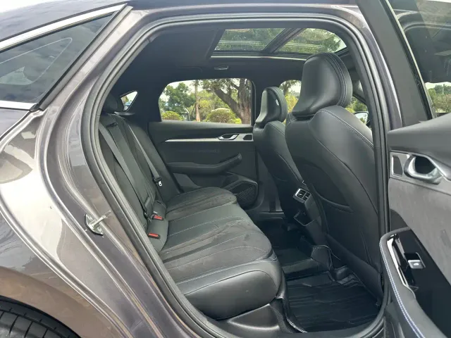 Geely Xingrui — Фото автомобиля 11