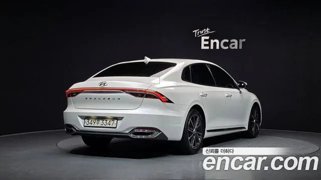 Hyundai Grandeur Новый Grandeur IG — Фото автомобиля 2