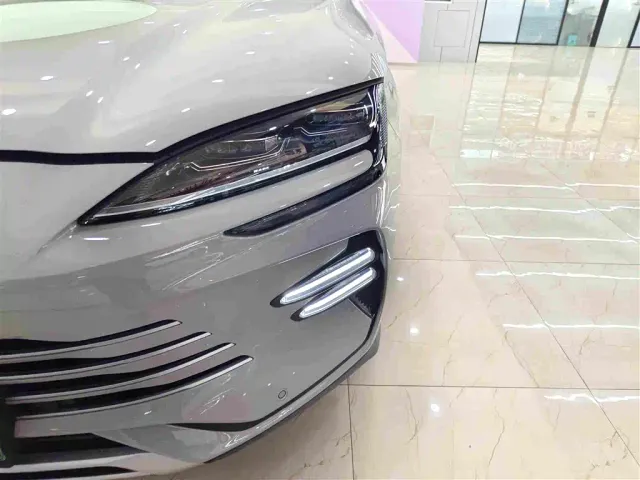BYD Song PLUS — Фото автомобиля 15