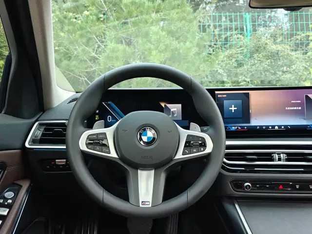 BMW 3 Series — Фото автомобиля 15