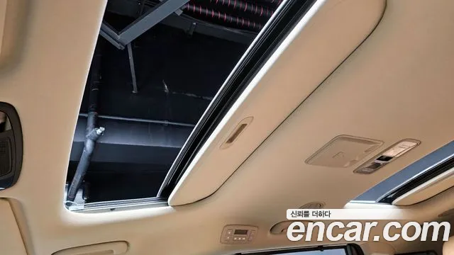 Kia Canival Carnival 4 поколение Дизель 7 мест Signature — Фото автомобиля 17