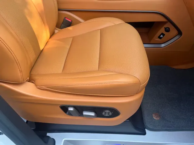 Wey Alpine — Фото автомобиля 12
