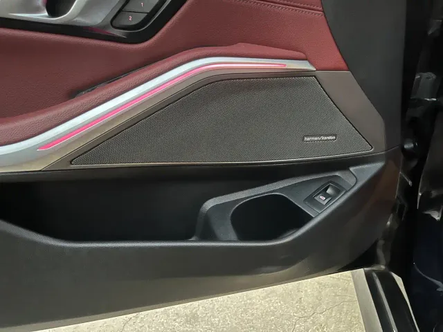 BMW 3 Series — Фото автомобиля 13