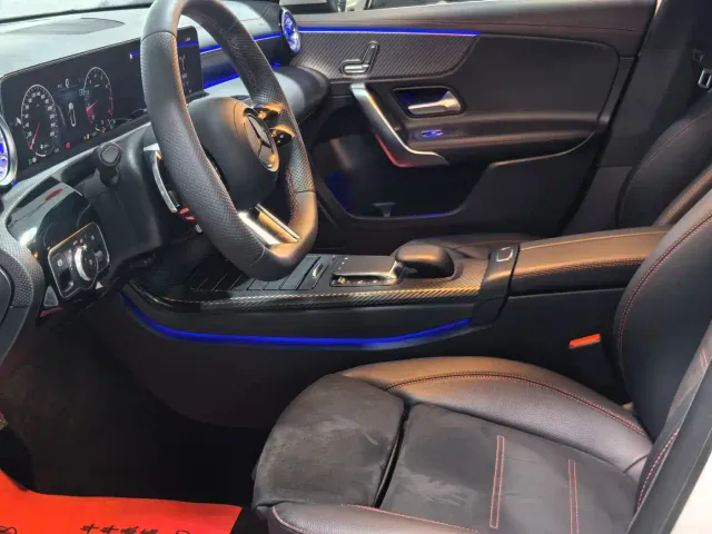 Mercedes-Benz A-Class — Фото автомобиля 5