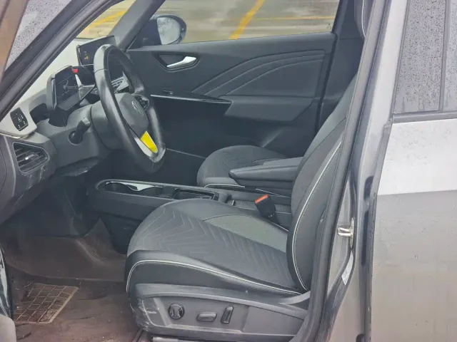 Volkswagen ID.3 — Фото автомобиля 6