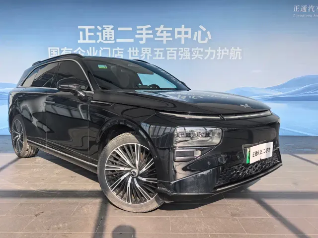 Xpeng G9 — Фото автомобиля 5