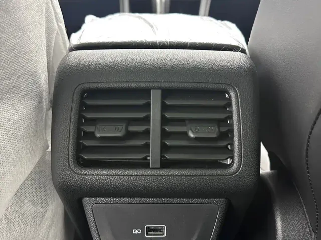 Jetta VS7 — Фото автомобиля 14