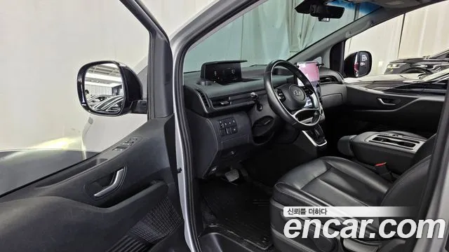 Hyundai Staria — Фото автомобиля 15