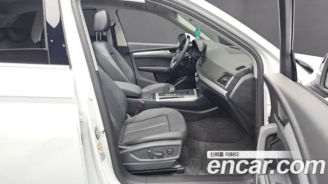 Audi Q5 40 TDI quattro — Фото автомобиля 21