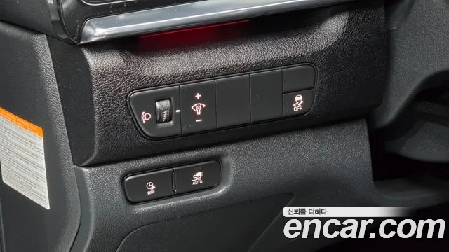 Kia Niro Niro Plus Air — Фото автомобиля 17