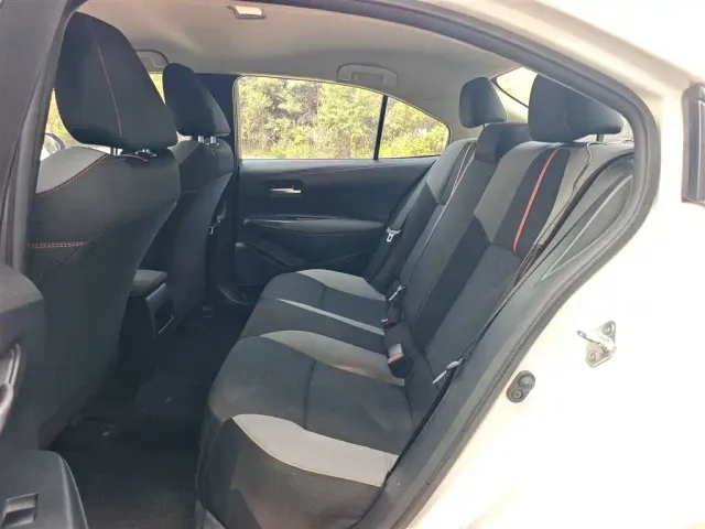 Toyota Corolla — Фото автомобиля 12