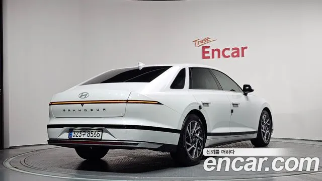 Hyundai Grandeur Grandeur (GN7) 3.5 LPG 2WD (Такси) — Фото автомобиля 2