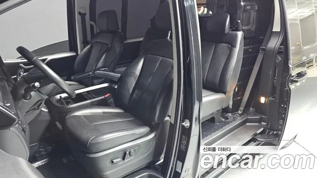 Hyundai Staria — Фото автомобиля 11