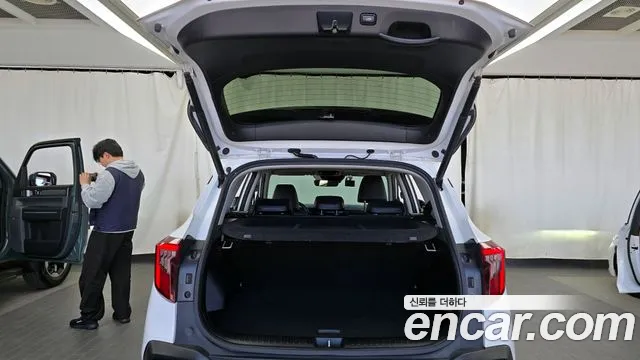 Kia Seltos Бензин 1.6 турбо 2WD — Фото автомобиля 20