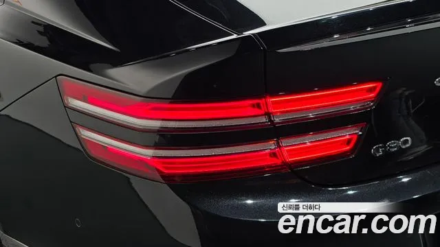 Genesis G80 RG3 — Фото автомобиля 8