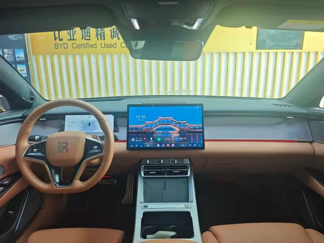 BYD Han L 2025 DM-p 4WD LiDAR Flagship — Фото автомобиля 12