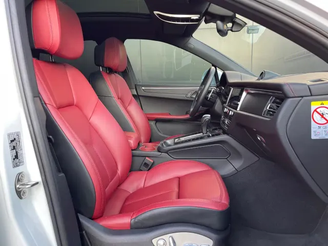 Porsche Macan — Фото автомобиля 17
