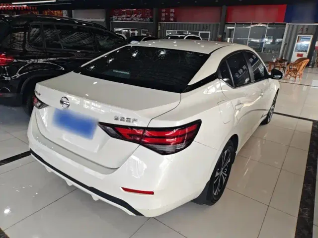 Nissan Sylphy — Фото автомобиля 6