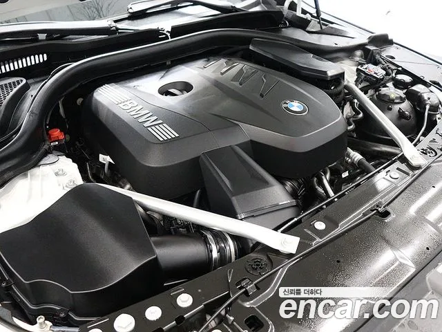 BMW 5 Series G60 — Фото автомобиля 18