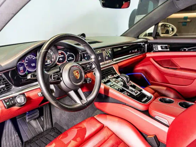Porsche Panamera — Фото автомобиля 6