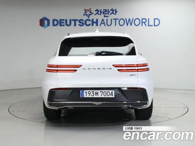 Genesis GV70 — Фото автомобиля 4