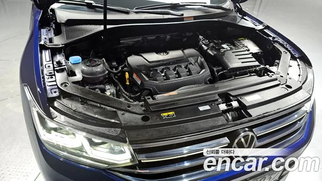 Volkswagen Tiguan — Фото автомобиля 6
