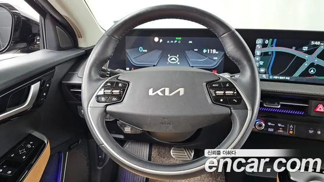 Kia EV6 — Фото автомобиля 13