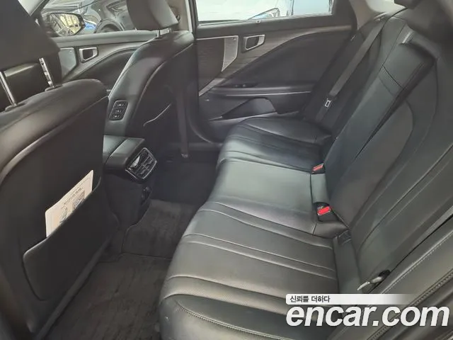 Kia K8 Hybrid — Фото автомобиля 18