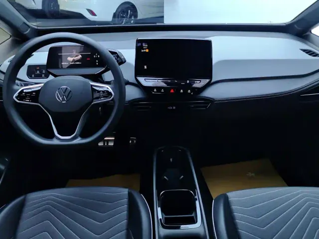Volkswagen ID.3 — Фото автомобиля 12