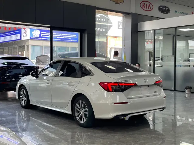 Honda Civic — Фото автомобиля 13
