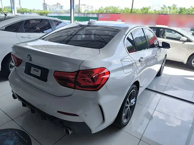 BMW 1 Series — Фото автомобиля 6