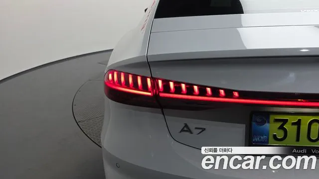 Audi A7 — Фото автомобиля 21