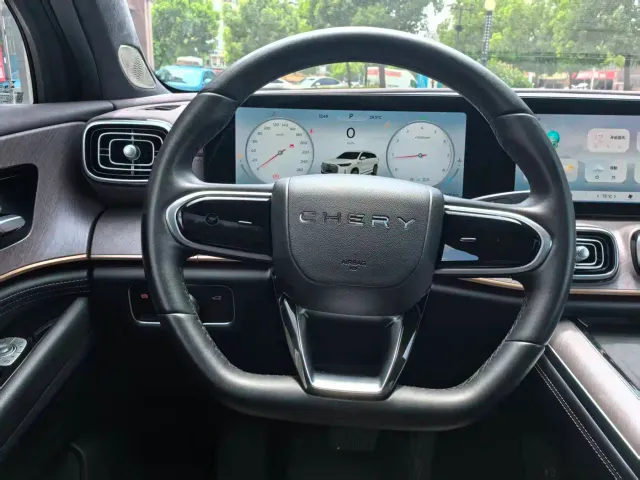 Chery Tiggo 9 — Фото автомобиля 10
