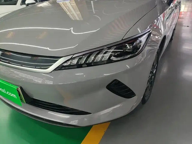 BYD Qin PLUS — Фото автомобиля 23