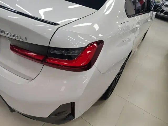 BMW 3 Series — Фото автомобиля 7