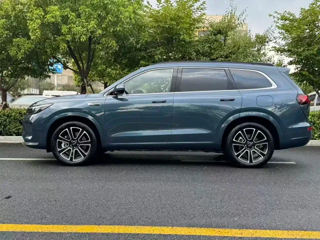 Aito M7 — Фото автомобиля 7