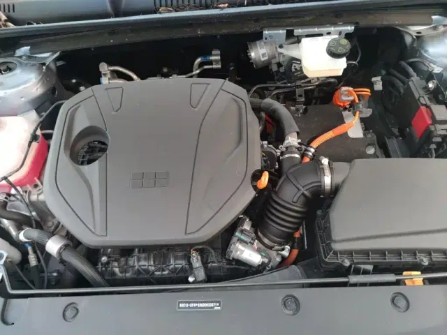 Geely Galaxy L6 — Фото автомобиля 21