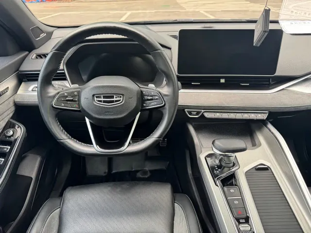 Geely Xingrui — Фото автомобиля 8