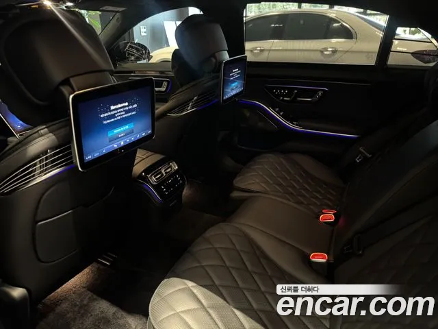 Mercedes-Benz S-Class — Фото автомобиля 11