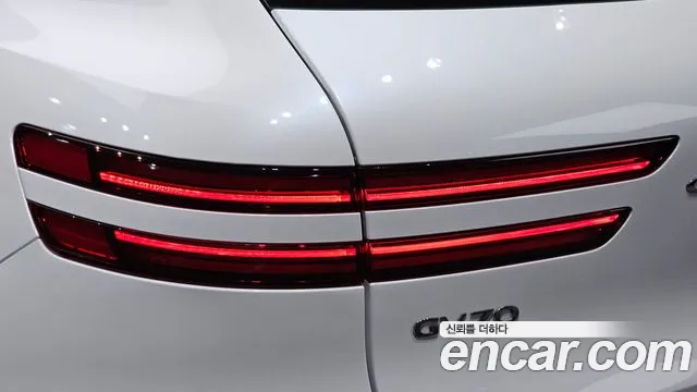 Genesis GV70 2.5T Бензин 2WD — Фото автомобиля 21