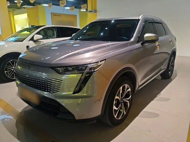 Фотография автомобиля — Haval Xiaolong MAX