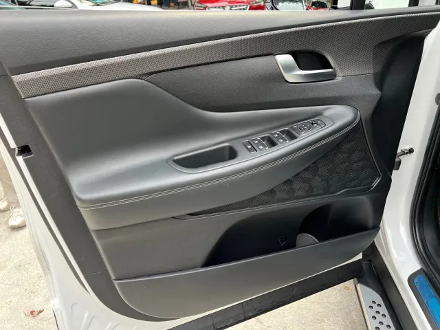 Hyundai Santa Fe — Фото автомобиля 7