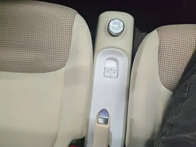 Wuling Hongguang Mini EV — Фото автомобиля 16