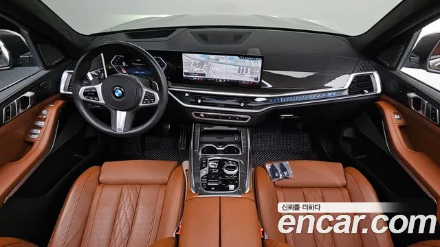 BMW X7 — Фото автомобиля 7