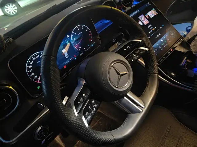 Mercedes-Benz C-Class — Фото автомобиля 15